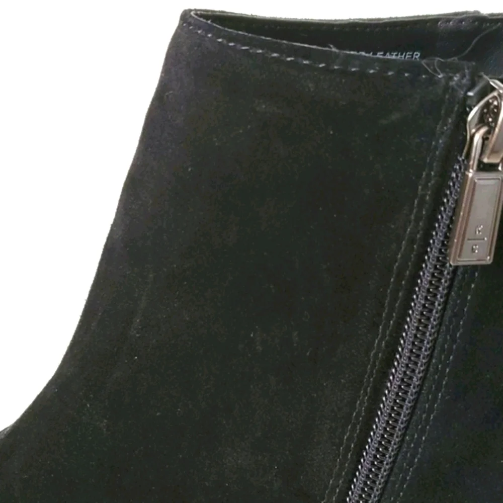 Kenneth Cole Reaction Road Stop Black Suede Leather Ankle Boots 10